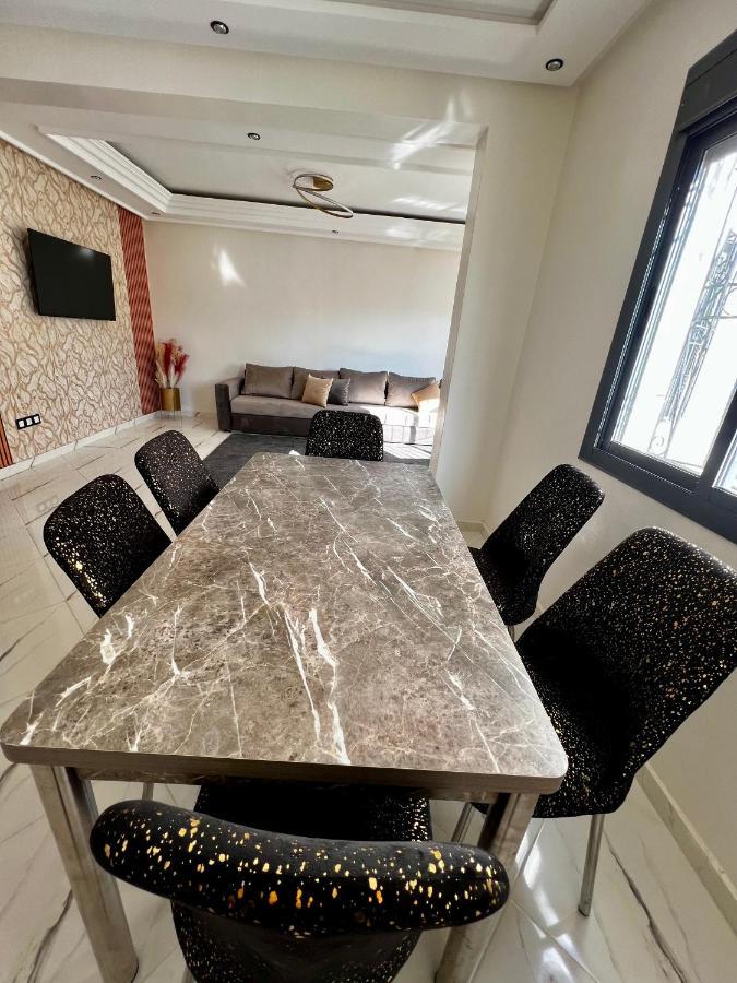 Duplex Familial 3 Chambres Au Coeur De La Corniche De Tanger المظهر الخارجي الصورة